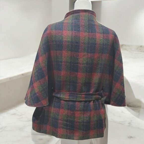 BOYNE VALLEY WEAVERS Plaid Wool Jacket/Cape – Made in Ireland, Pure Elegance! - Picture 6 of 11
